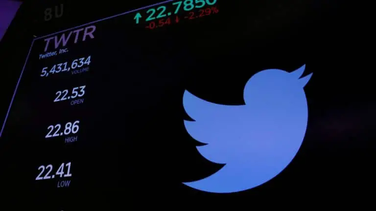 Twitter dit que les pirates ont téléchargé les données de 8 comptes dans la cyberattaque cette semaine