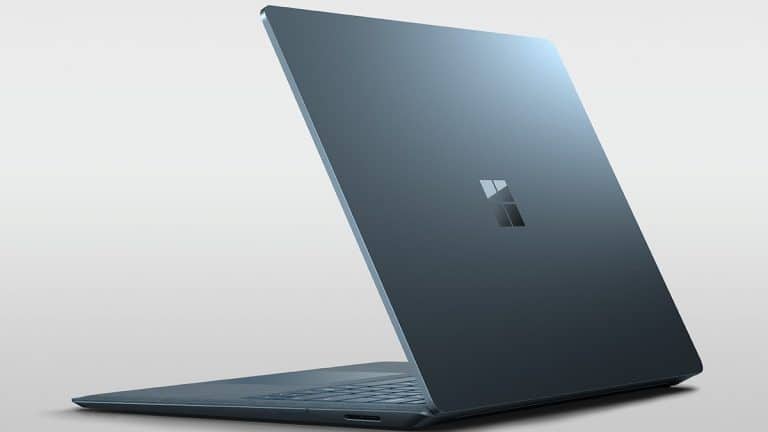 Microsoft travaille sur un ordinateur portable plus petit de marque Surface qui pourrait commencer à seulement 500 $