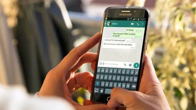 5 ways to reply to WhatsApp messages without going online