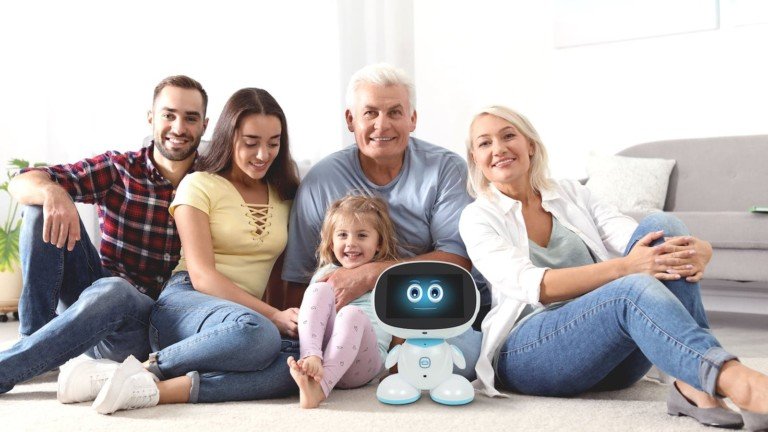 Robot familial social de nouvelle génération Misa