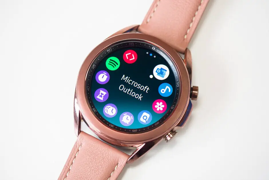 Meilleures offres Samsung Galaxy Watch en ce moment