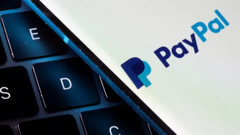 PayPal va rechercher des transactions qui financent des groupes haineux et des extrémistes
