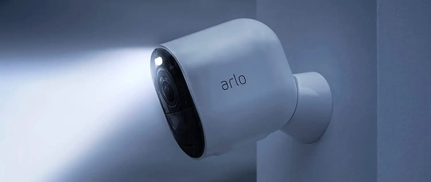 Caméra Arlo Ultra 2 Spotlight Longue