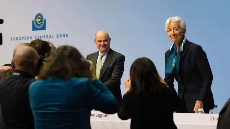 La chef de la Banque centrale européenne, Christine Lagarde, déclare que les crypto-monnaies ne valent rien